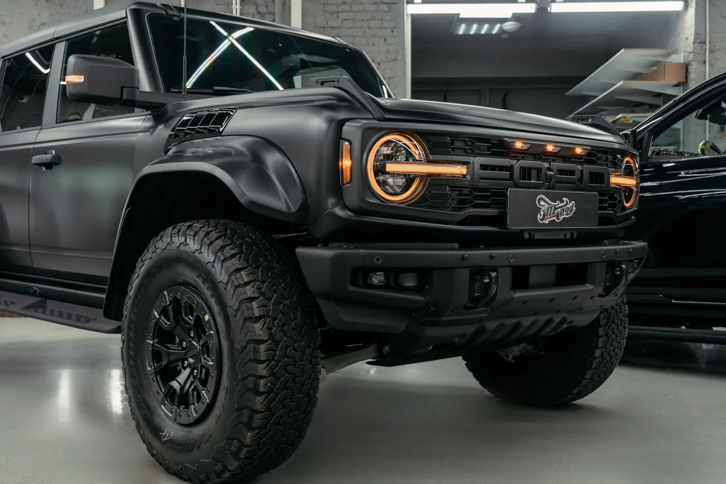 Обзор нового Ford Bronco Raptor и оклейка его в матовый полиуретан